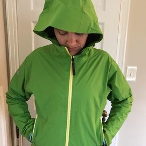Women's rain jacket